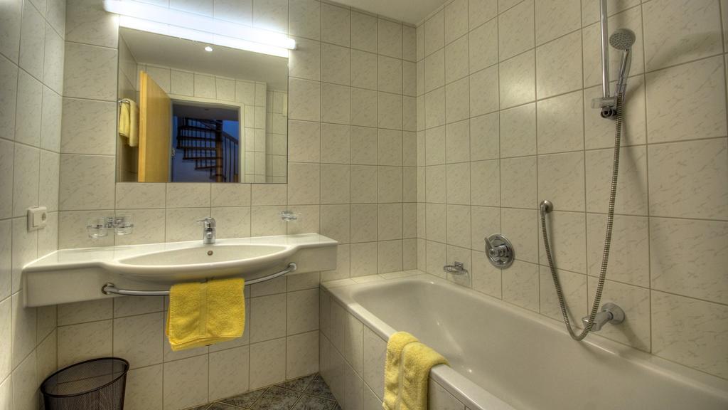 Apart Am Arlen Sankt Anton am Arlberg Room photo